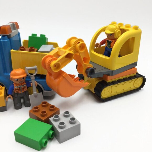 LEGO DUPLO 10812 Truck & Tracked Excavator Oval Eyes Figures Construction Set - Picture 3 of 10